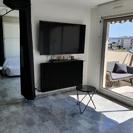 Superbe Appartement Plage Saint-Laurent Du Var Buitenkant foto